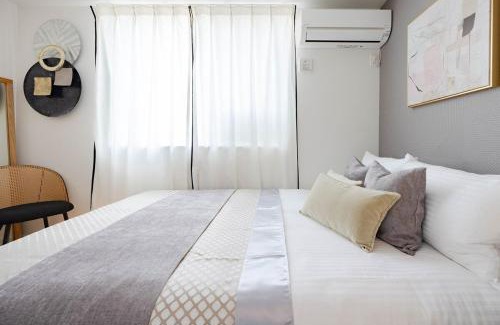 Edogawa Apartment | Hotel-Like Simmons Bed Couple Disney Shinjuku