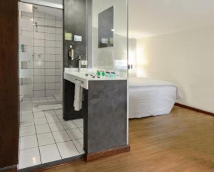 Downtown La Paz Hotel | Hotel LP Columbus