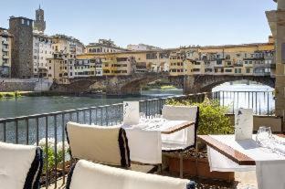 Oltrarno Hotel | Hotel Lungarno - Lungarno Collection