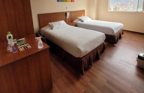 Downtown La Paz Hotel | Hotel Madrid
