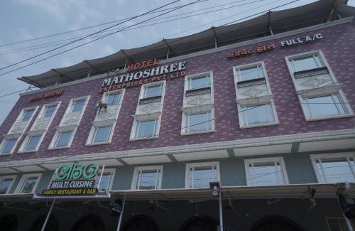 Dombivli East Hotel | Hotel Mathoshree (Ratna Residency) by WB Inn