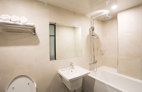 Sinchon-dong Hotel | Hotel Millhaus Shinchon
