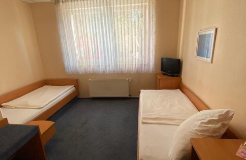 Marxloh Hotel | Hotel Montan