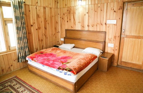 Kempty Range Hotel | Hotel Mount View Dhanaulti Dreams, Dhanaulti