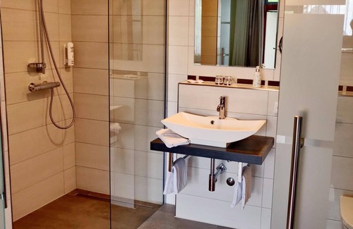 Neuklingenberg Hotel | Hotel NEUE HÖHE