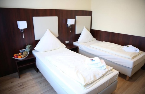 Neugraben-Fischbek Hotel | Hotel Neugrabener Hof