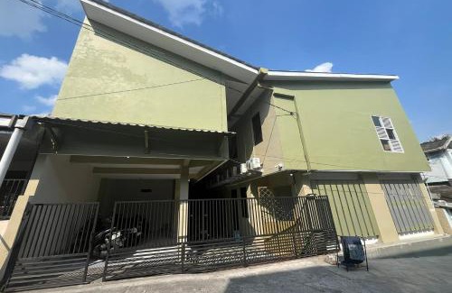 Hargomulyo Hotel | Hotel O Homestay Kembar Syariah