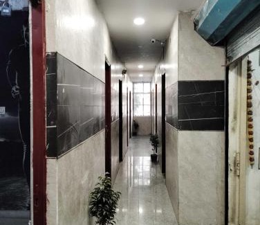 Azadpur Hotel | Hotel O Hotal Cloud Inn