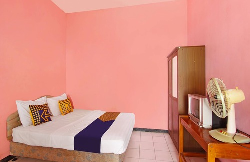 Cilacap Hotel | Hotel O Meilias