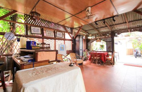 Teluk Nipah Hotel | Hotel O Ombak Inn Chalet