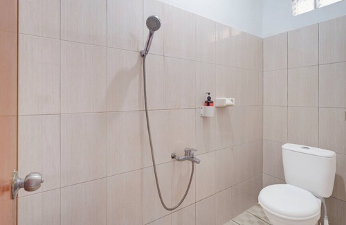 Megamendung Hotel | Hotel O Puncak Bogor Near Taman Safari Formerly Hotel Satya Luhur