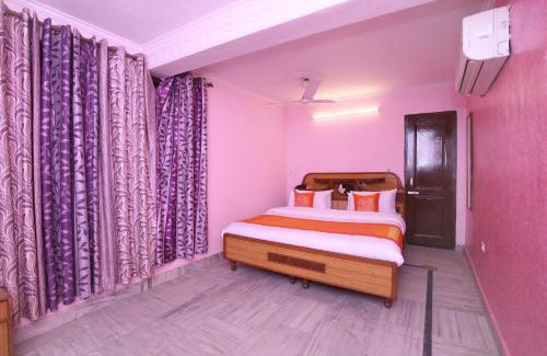 Sector 45 Hotel | Hotel O Rajesh Palace