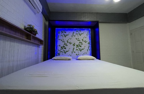 Sulawesi Hotel | Hotel O Surya HotelNearTaman Anggrek Pkk Watansoppeng