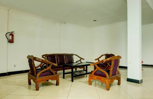 Banjarbaru Hotel | Hotel O Wisma Padi Syariah PanyipatanNearWisata Gunung Birah