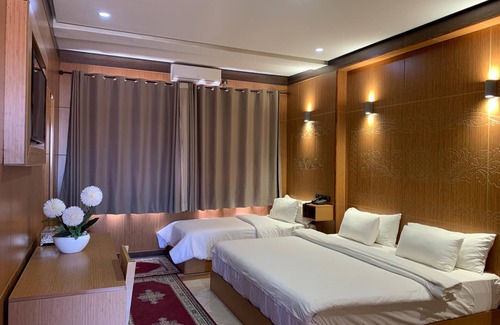 Lkheng Hotel | Hotel Oasis Palace