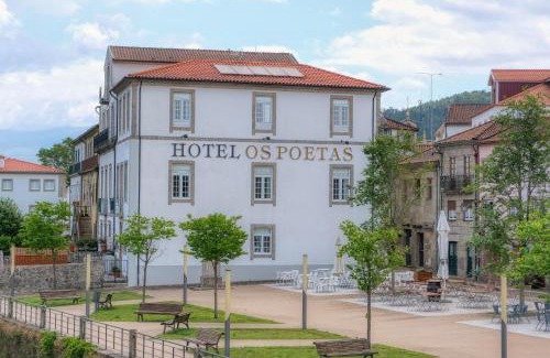Arcos de Valdevez Hotel | Hotel Os Poetas