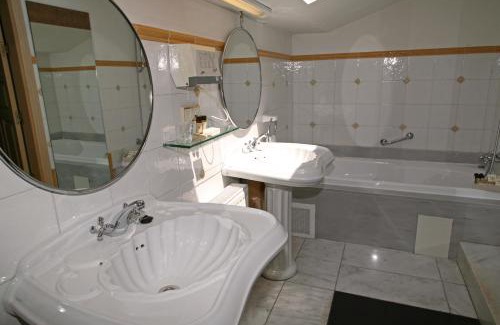 Colloto Hotel | Hotel Palacio De La Viñona