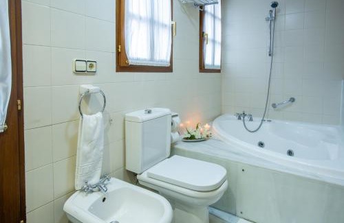 Colloto Hotel | Hotel Palacio De La Viñona