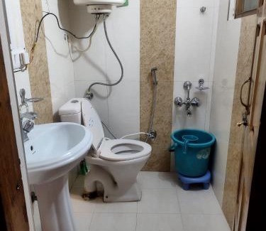 Pahalgam Hotel | Hotel Palestine