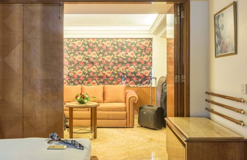 Park Road Hotel | Hotel Parle International