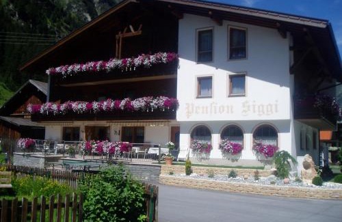Sankt Leonhard im Pitztal House | Hotel Pension Siggi