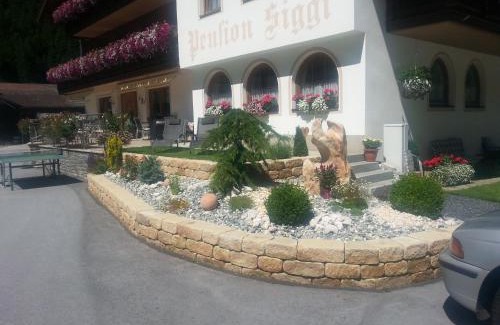 Sankt Leonhard im Pitztal House | Hotel Pension Siggi