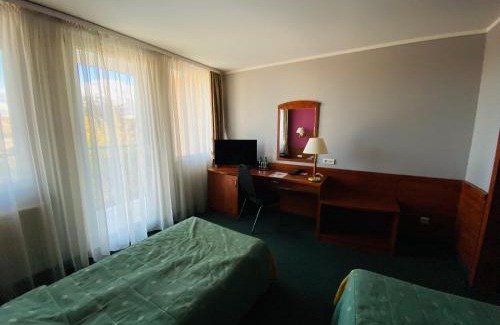 Trzemeszno Hotel | Hotel Pietrak