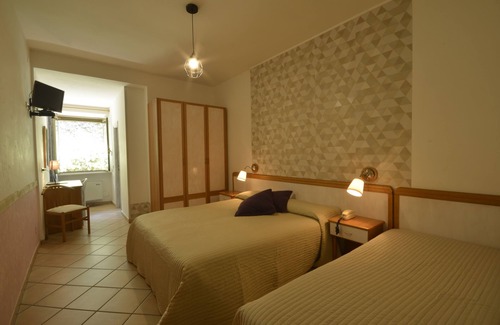 Campodonico Hotel | HOTEL PINETA RISTORANTE