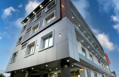 Chandigarh Hotel | Hotel Red Apple Near Railway Station Chandigarh