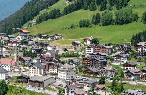 Santa Cristina Val Gardena Apartment | Hotel Residence Gardena Sella