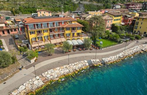 Magugnago Apartment | Hotel Residence Villa Beatrice