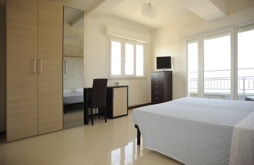 Lido di Camaiore Hotel | Hotel Residence Villa Jolanda