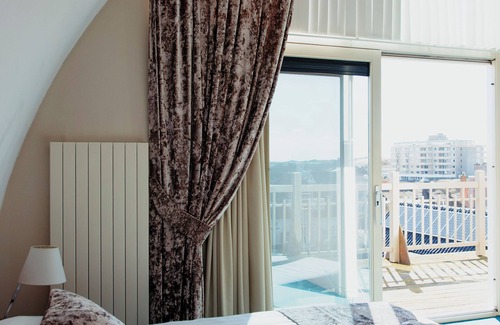 Bergen aan Zee Hotel | Hotel Restaurant Victoria