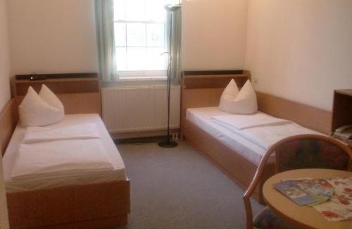 Konigshain Hotel | Hotel & Restaurant "Zum Firstenstein"