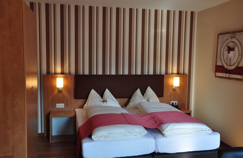 Mettlach Hotel | Hotel Restaurant Zum Schwan