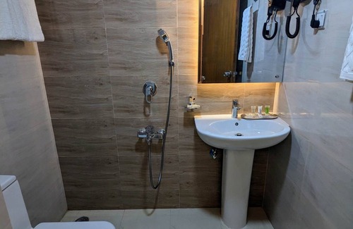 Dhaka Hotel | Hotel Royal Bengal