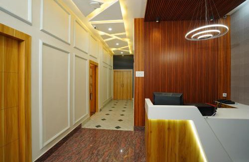Sualkuchi Hotel | Hotel Royal Palace