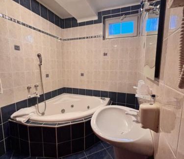 Hajduszoboszlo Hotel | Hotel Rudolf