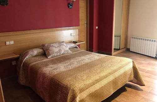 Burgohondo Hotel | Hotel Rural El Alberche