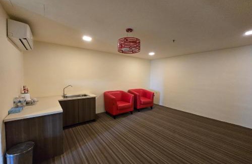 Tanjong Bidara Hotel | Hotel Seri Warisan Melaka, Stadium Hang Tuah