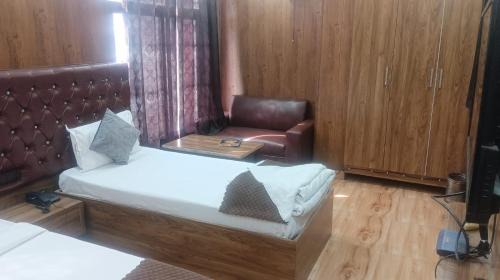 Mohangarh Hotel | Hotel Simla Palace
