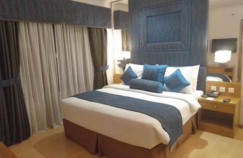 Abbottabad Hotel | Hotel Sky Touch