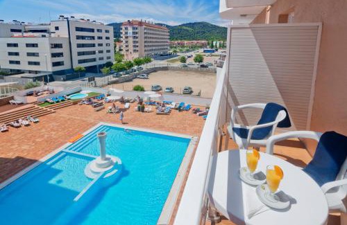 Malgrat de Mar Hotel | Hotel Sorra Daurada Splash