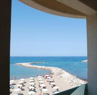 San Vincenzo Hotel | Hotel Stella Marina