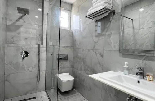 Himare Hotel | Hotel Stolis