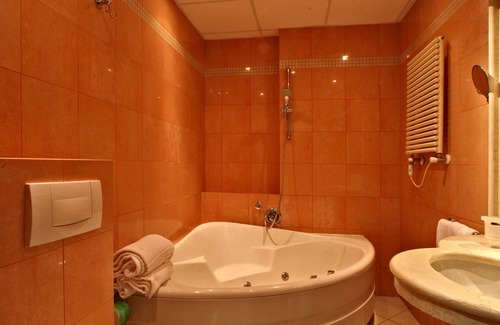 Salvarola Hotel | Hotel Terme Salvarola