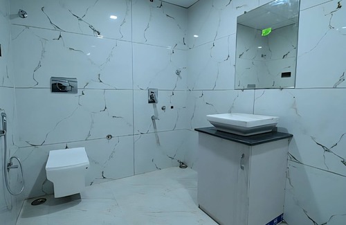 Ranchi Hotel | Hotel The Lake Castle Ranchi Jharkhand