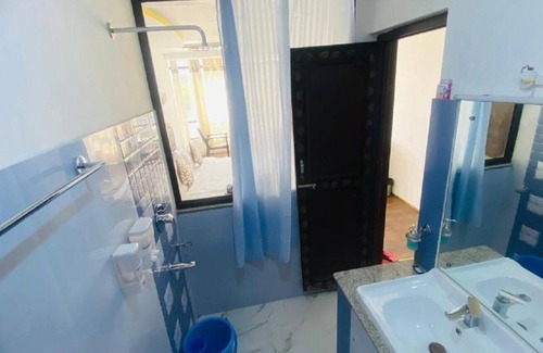 Kargil Hotel | Hotel The White Castle