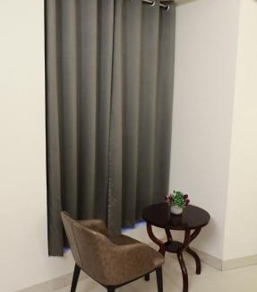 Ahmednagar Hotel | Hotel The White House