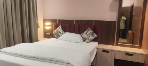 Silchar Hotel | Hotel Valley Inn
